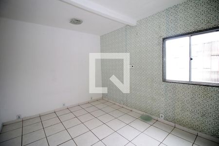 Quarto 1 de casa para alugar com 2 quartos, 52m² em Irajá, Rio de Janeiro