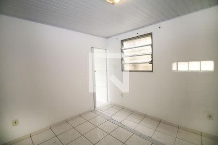 Quarto 2 de casa para alugar com 2 quartos, 52m² em Irajá, Rio de Janeiro