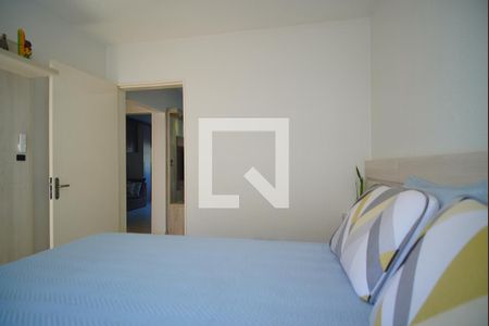 Quarto 1 de apartamento à venda com 3 quartos, 74m² em Jardim Itu, Porto Alegre