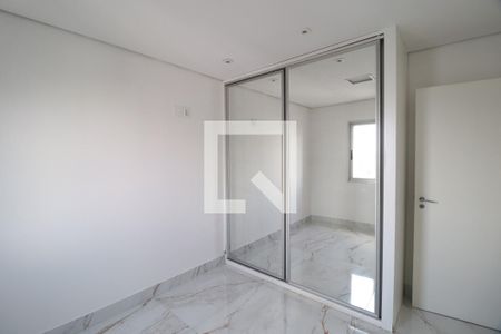 Quarto 2 de apartamento para alugar com 3 quartos, 274m² em Martins, Uberlândia