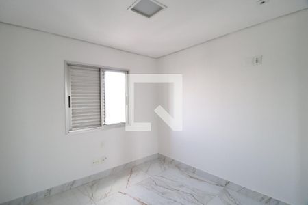 Quarto 2 de apartamento para alugar com 3 quartos, 274m² em Martins, Uberlândia