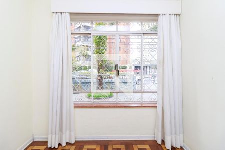 Sala - Vista de casa para alugar com 2 quartos, 200m² em Santo Amaro, São Paulo