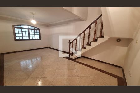 Sala 2 de casa para alugar com 3 quartos, 320m² em Cidade Cruzeiro do Sul, Suzano