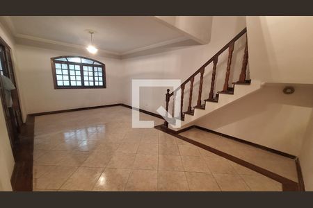 Sala 2 de casa para alugar com 3 quartos, 320m² em Cidade Cruzeiro do Sul, Suzano