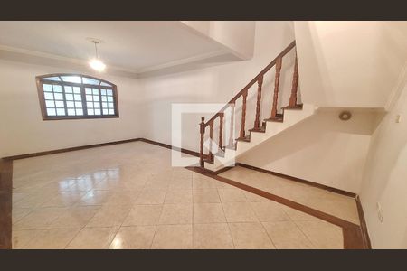 Sala 2 de casa para alugar com 3 quartos, 320m² em Cidade Cruzeiro do Sul, Suzano