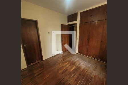 Suíte de apartamento à venda com 3 quartos, 85m² em Santo Antônio, Belo Horizonte