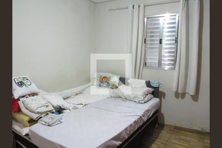 Quarto 2 de casa à venda com 2 quartos, 217m² em Jardim Roberto, Osasco