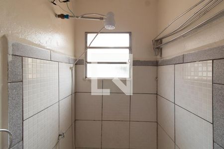Banheiro de kitnet/studio para alugar com 1 quarto, 20m² em Cidade Universitária, Campinas
