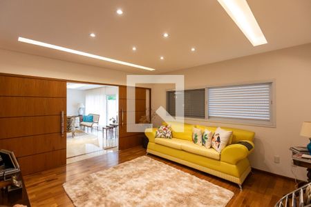 Sala de TV de casa de condomínio à venda com 5 quartos, 482m² em Mont Blanc Résidence, Campinas