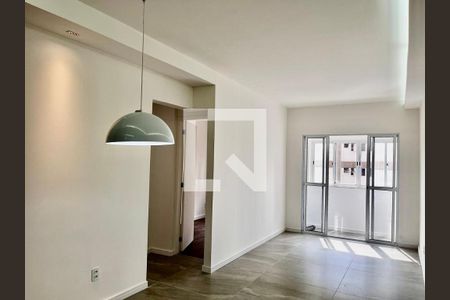 Sala/Cozinha de apartamento à venda com 2 quartos, 62m² em Centro, Campinas