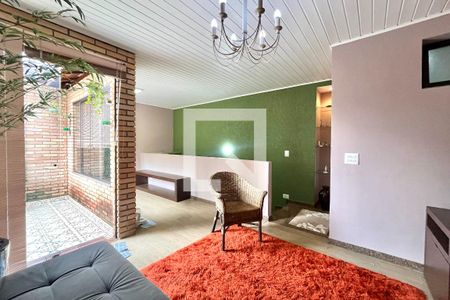 Sala de TV de apartamento à venda com 2 quartos, 120m² em Vila Guarani, São Paulo