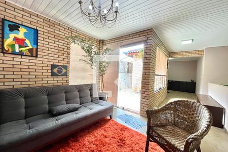 Sala de TV de apartamento à venda com 2 quartos, 120m² em Vila Guarani, São Paulo
