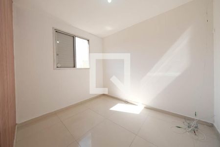 Quarto 2 de apartamento para alugar com 2 quartos, 55m² em Vila Silvia, São Paulo