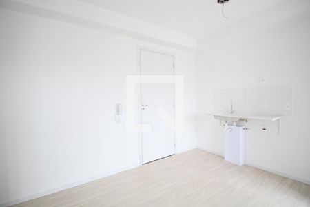 Sala/Cozinha de apartamento para alugar com 2 quartos, 31m² em Vila Plana, São Paulo