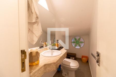 Lavabo de casa à venda com 3 quartos, 230m² em Vila Sonia, São Paulo