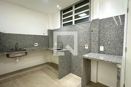Cozinha de apartamento à venda com 1 quarto, 65m² em Leblon, Rio de Janeiro