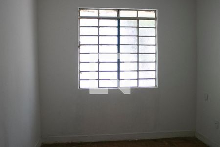 Quarto 2 de casa para alugar com 4 quartos, 200m² em Santa Tereza, Belo Horizonte