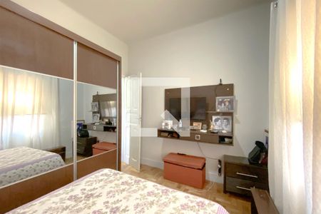  Quarto 1 de casa à venda com 8 quartos, 326m² em João Pinheiro, Belo Horizonte