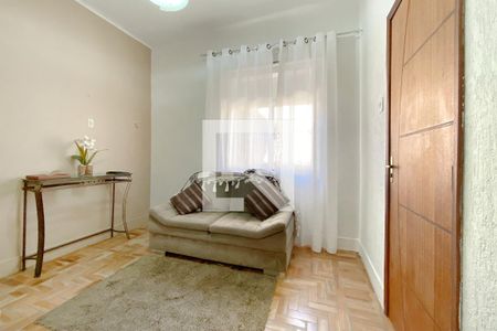 Sala de casa à venda com 8 quartos, 326m² em João Pinheiro, Belo Horizonte