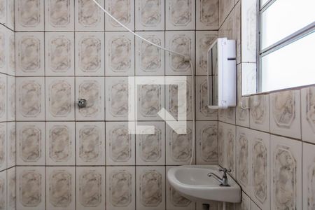 Banheiro da Suíte de casa para alugar com 1 quarto, 60m² em Parque Císper, São Paulo