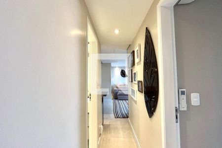 Corredor de apartamento à venda com 3 quartos, 89m² em Vila Campestre, São Paulo