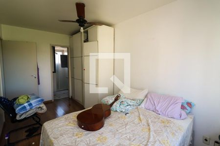 Quarto Suíte de apartamento à venda com 2 quartos, 62m² em Centro Histórico, Porto Alegre