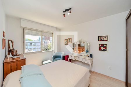 Quarto 1 de apartamento à venda com 2 quartos, 77m² em Mont’serrat, Porto Alegre