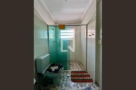 Banheiro de apartamento à venda com 1 quarto, 48m² em Centro, Campinas