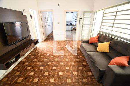 Sala de TV de casa para alugar com 3 quartos, 663m² em Jardim Chapadão, Campinas