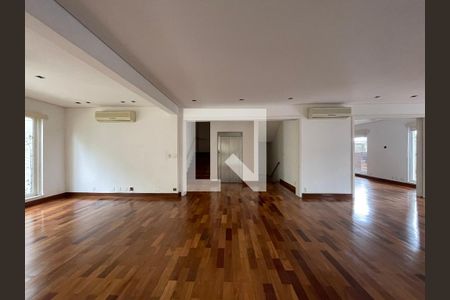 Sala 1 de casa de condomínio à venda com 6 quartos, 872m² em Jardim Everest, São Paulo