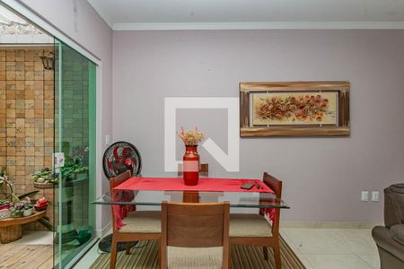 Sala de casa à venda com 3 quartos, 100m² em Parque Bristol, São Paulo