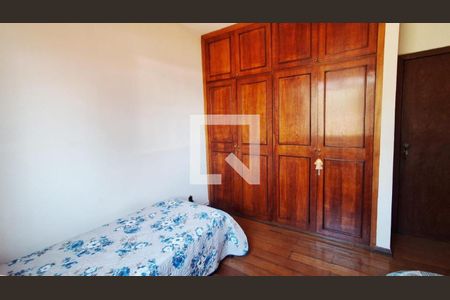 Foto 04 de casa à venda com 7 quartos, 305m² em Castelo, Belo Horizonte