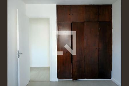 Quarto 1 de apartamento para alugar com 2 quartos, 70m² em Vila Olímpia, São Paulo