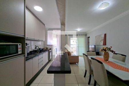 Sala de apartamento para alugar com 2 quartos, 89m² em Vila Caiçara, Praia Grande