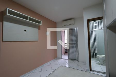 Suíte 1 de casa à venda com 2 quartos, 68m² em Jardim Colorado, São Paulo