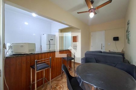 Sala de apartamento para alugar com 1 quarto, 40m² em Vila Tupi, Praia Grande