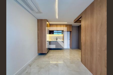 Sala  de apartamento à venda com 2 quartos, 58m² em Santo Amaro, São Paulo