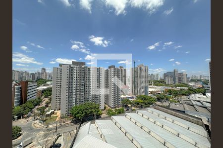 Sala/Cozinha de apartamento para alugar com 2 quartos, 42m² em Parque Industrial Tomas Edson, São Paulo