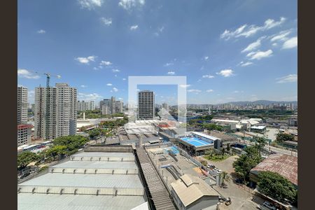 Sala/Cozinha de apartamento para alugar com 2 quartos, 42m² em Parque Industrial Tomas Edson, São Paulo