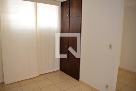 Sala de apartamento para alugar com 4 quartos, 216m² em Centro, Ribeirão Preto