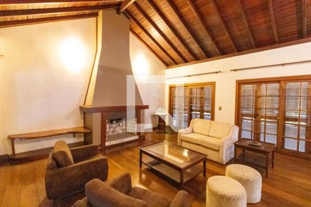 Sala de casa de condomínio à venda com 4 quartos, 504m² em Cavalhada, Porto Alegre