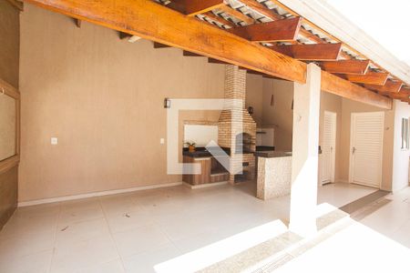 Churrasqueira de casa para alugar com 3 quartos, 240m² em Nova Uberlândia, Uberlândia