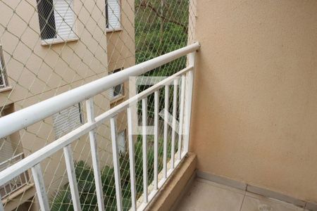 Sacada de apartamento para alugar com 3 quartos, 55m² em Jardim Isis, Cotia