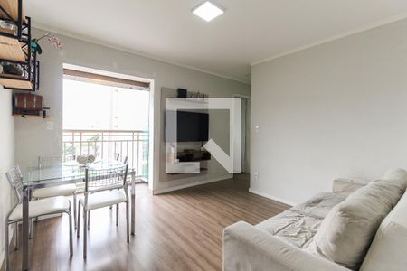 Sala de apartamento à venda com 2 quartos, 45m² em Vila Carmosina, São Paulo