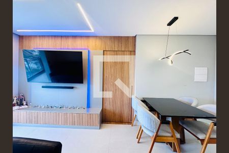 Sala de apartamento à venda com 2 quartos, 69m² em Vila Rosalia, Guarulhos