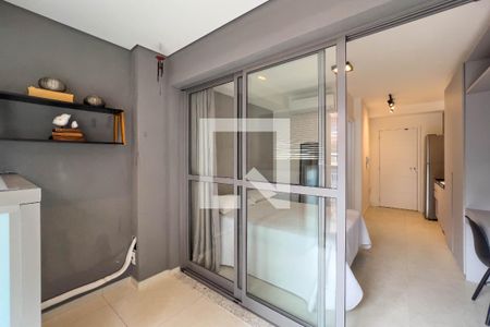 Varanda de kitnet/studio para alugar com 1 quarto, 27m² em Vila Mariana, São Paulo