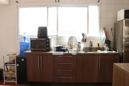 Sala/Cozinha de apartamento para alugar com 1 quarto, 43m² em Barra Funda, São Paulo