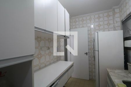 Cozinha de apartamento para alugar com 2 quartos, 67m² em Loteamento Joao Batista Juliao, Guarujá