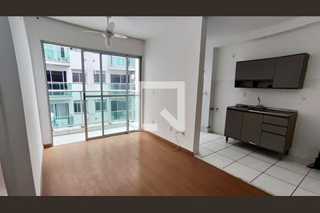 Sala de apartamento para alugar com 2 quartos, 49m² em Pechincha, Rio de Janeiro