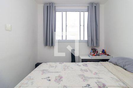 Quarto 1 de apartamento para alugar com 2 quartos, 42m² em Parque Maria Helena, São Paulo